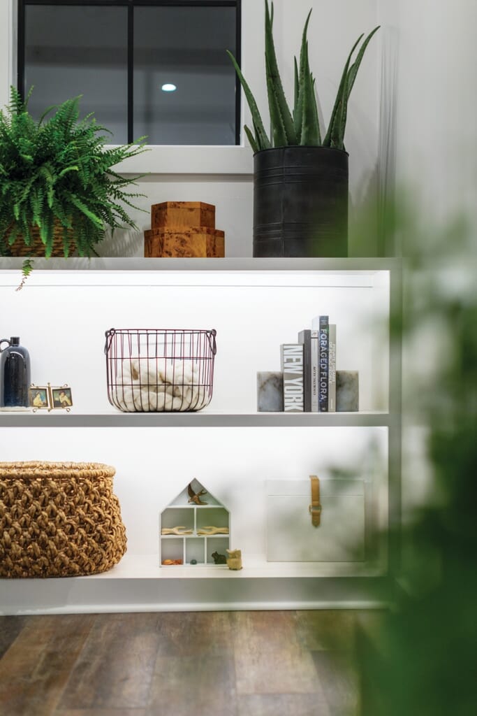 How to Use Under Cabinet Lights in Your Home - LightsOnline Blog