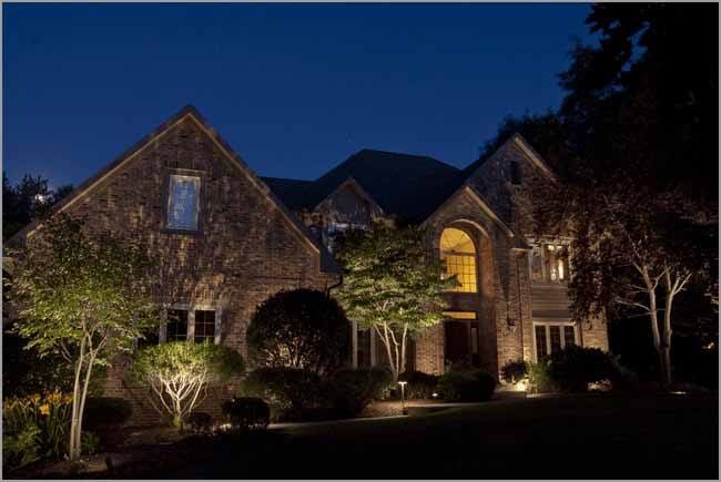 Uplighting - 6 Simple Ways to Use Landscape Lighting - LightsOnline Blog