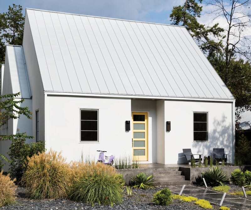 How to Improve Your Front Entrance - LightsOnline Blog