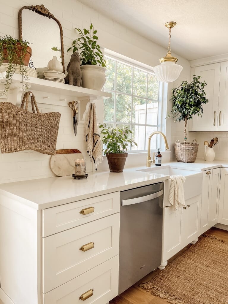 Kitchen Lighting Makeover with Ashley Knie - LightsOnline Blog