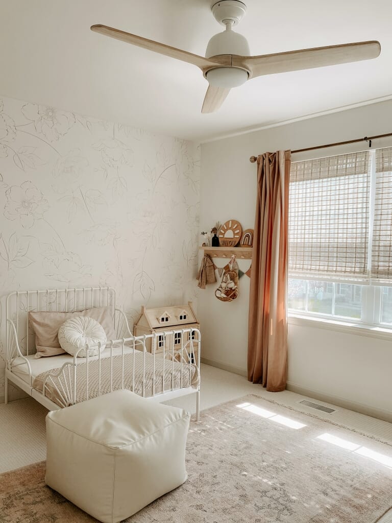 Ceiling Fan Makeover with Alli Havrilla - LightsOnline Blog