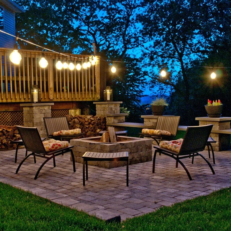 Outdoor string lights - Summer Holidays at Home - LightsOnline.com