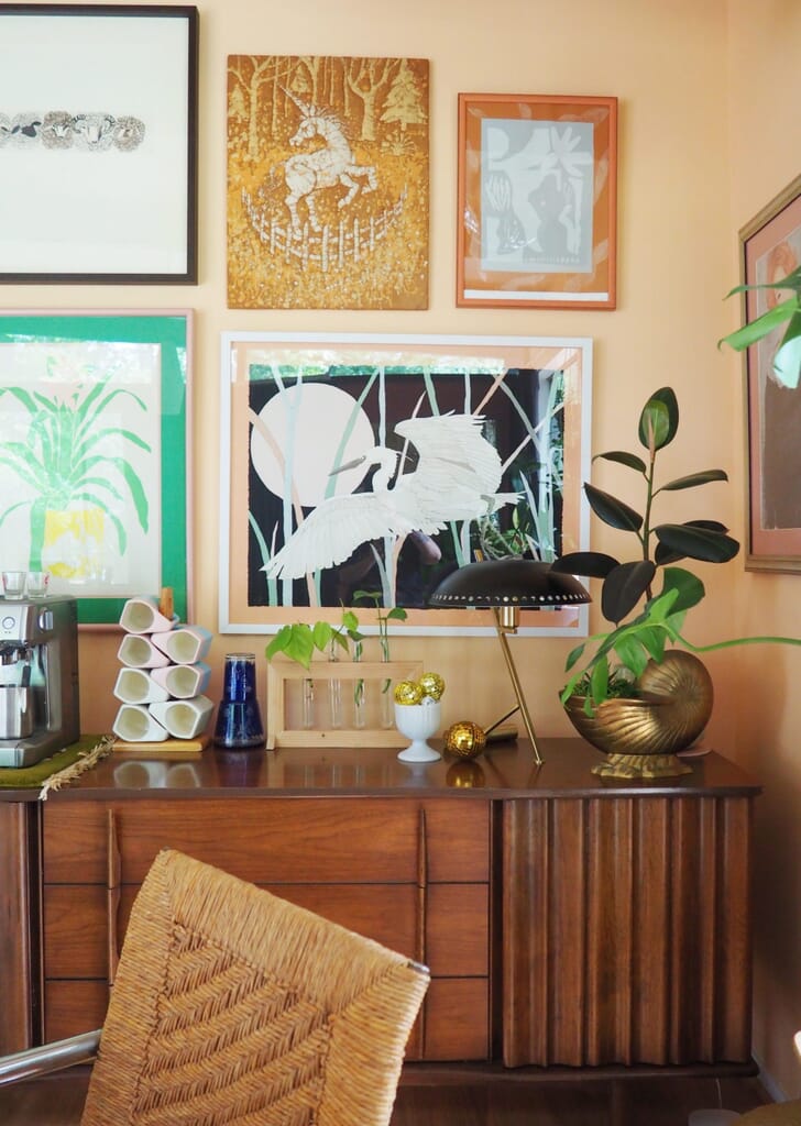 How to Get Grandmillennial Style - LightsOnline Blog