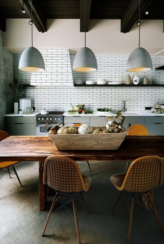 Perfect Thanksgiving Lighting - LightsOnline Blog