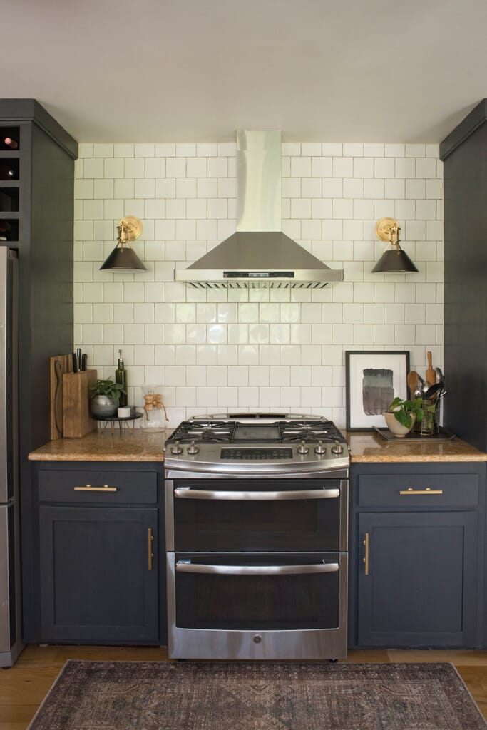 Rethink the Wall Sconce - LightsOnline Blog
