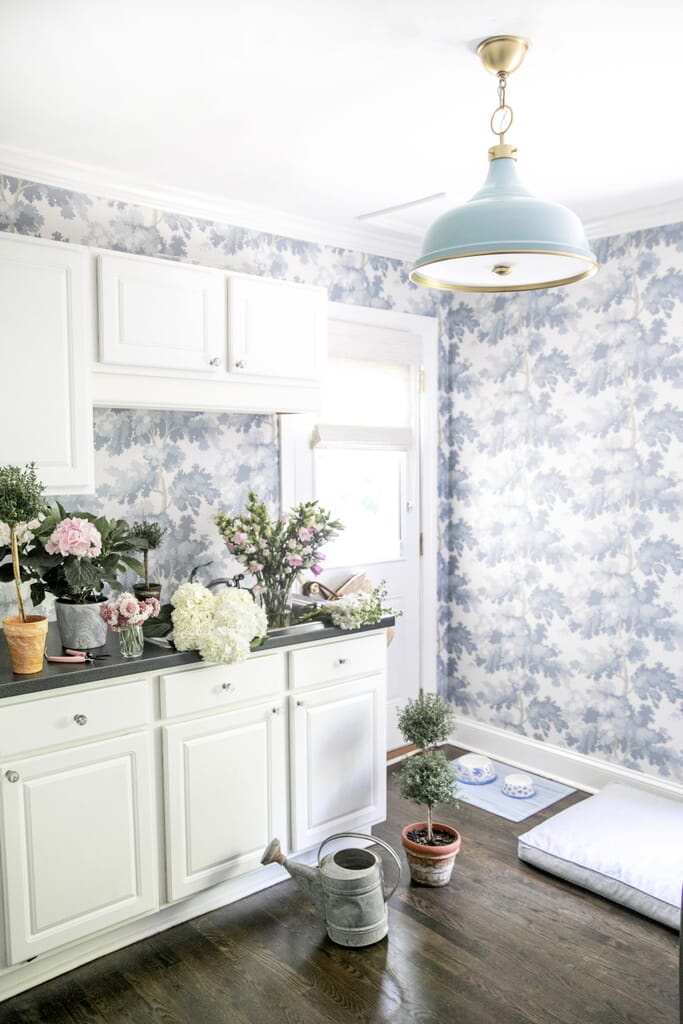 Lighting Trends for 2023: Two-Tone Finishes - LightsOnline Blog
