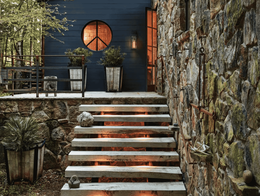 Boost Curb Appeal with These Outdoor Lighting Ideas - Lights Online Blog
