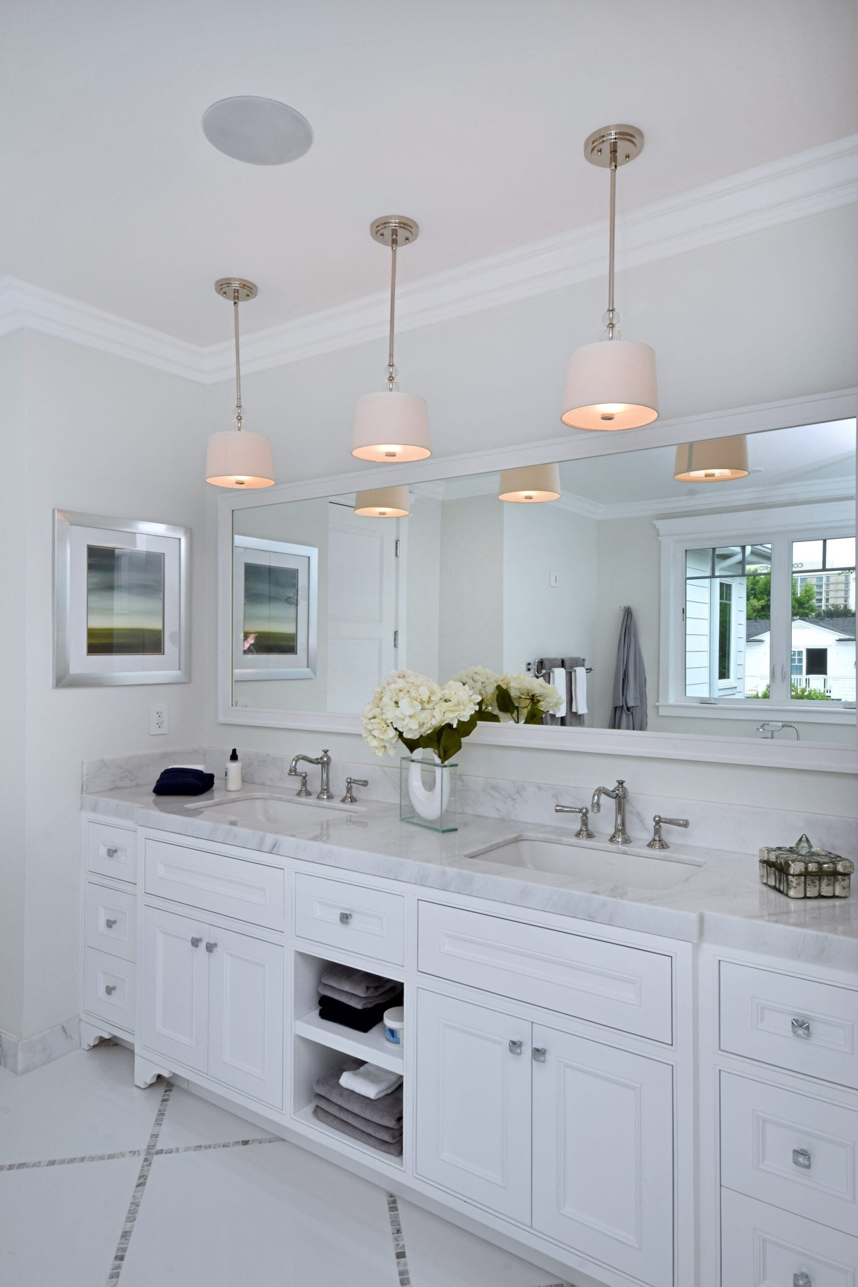 Where to Use Pendant Lights Outside the Kitchen - LightsOnline Blog