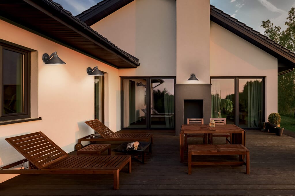 Outdoor Light Buying Guide - LightsOnline Blog