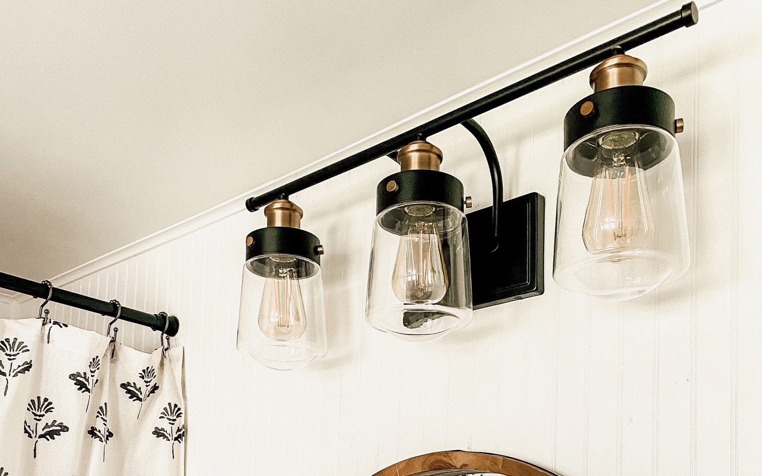 Quick Tips to Revitalize Your Guest Bedroom and Bath - LightsOnline Blog