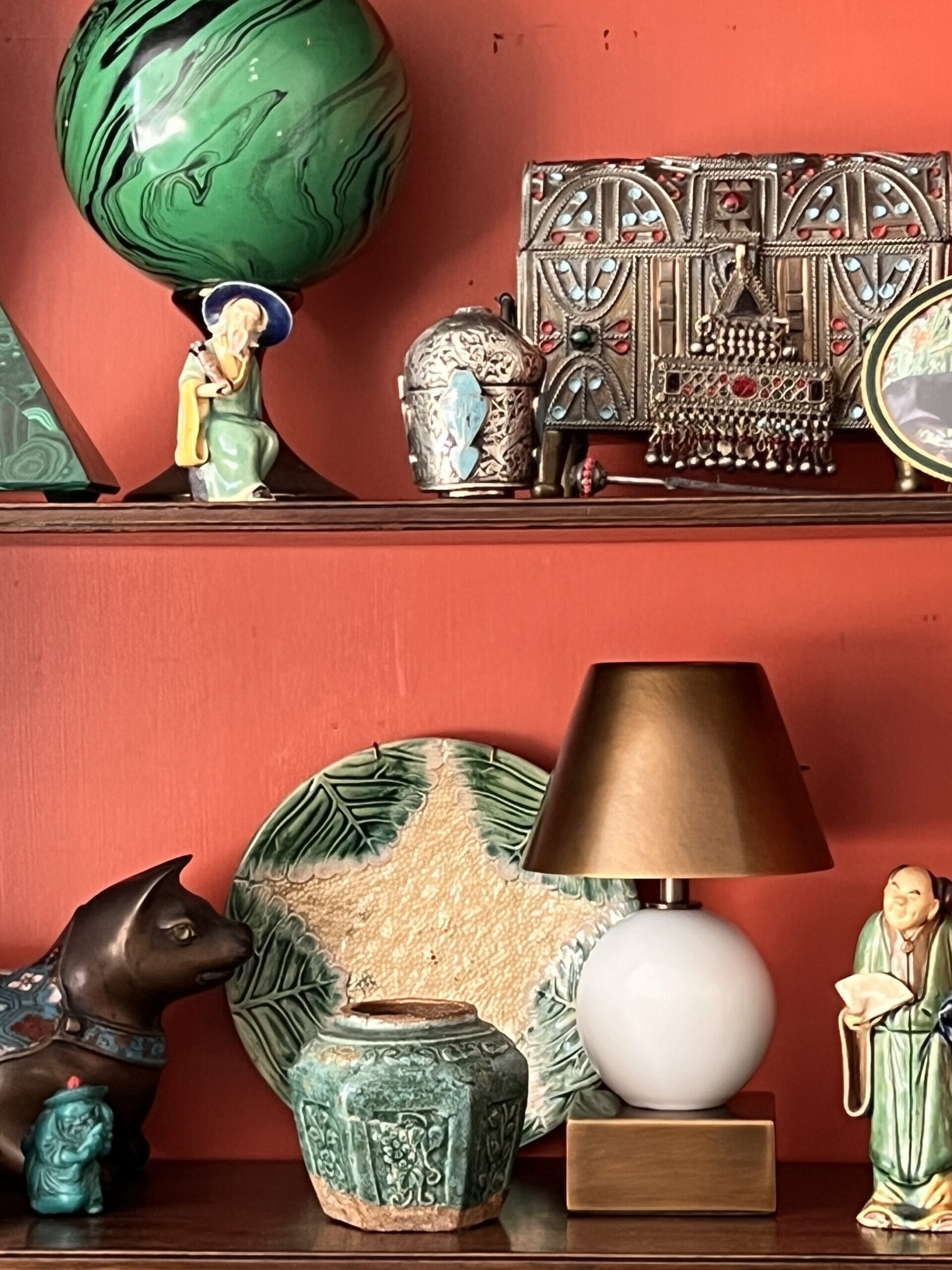 From Searching to Styling: Modern Tools for Finding and Lighting Your Next Apartment - LightsOnline Blog