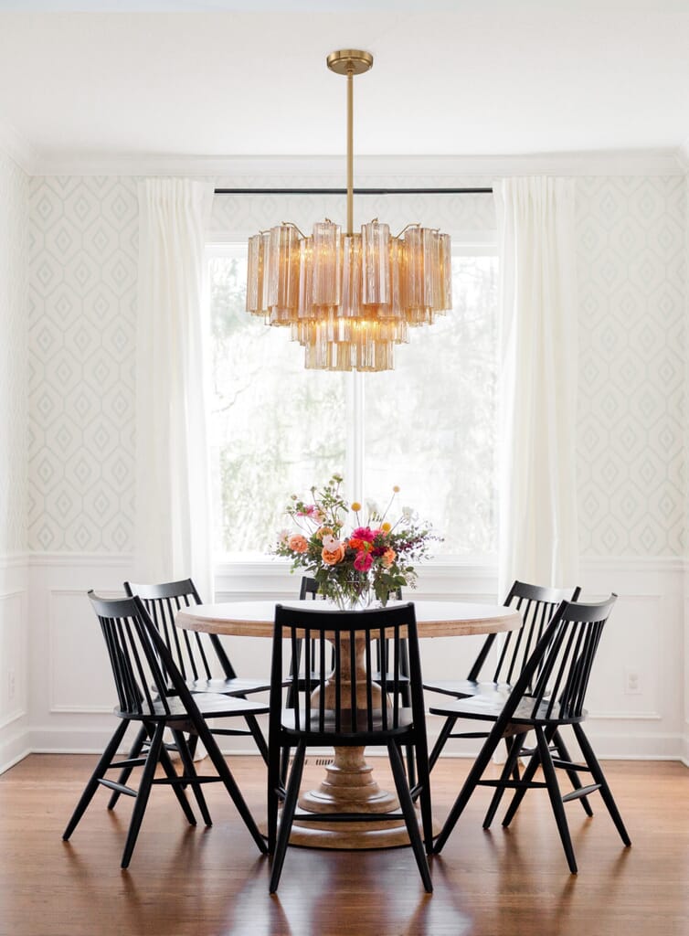 Gorgeous Glass: The Lighting Trend That Steals the Show in 2026 - LightsOnline Blog