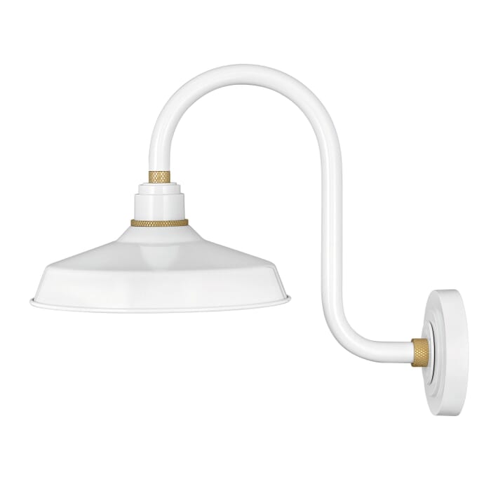 Hinkley Foundry 17" Outdoor Wall Light in Gloss White Hinkley Foundry 17" Outdoor Wall Light in Gloss White