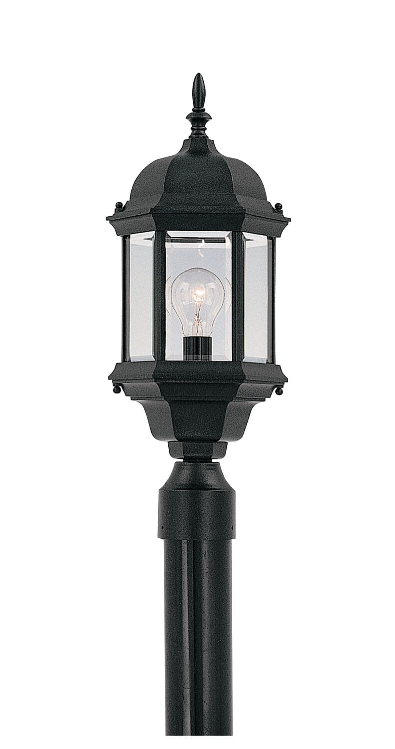 Devonshire 1-Light Post Lantern in Black