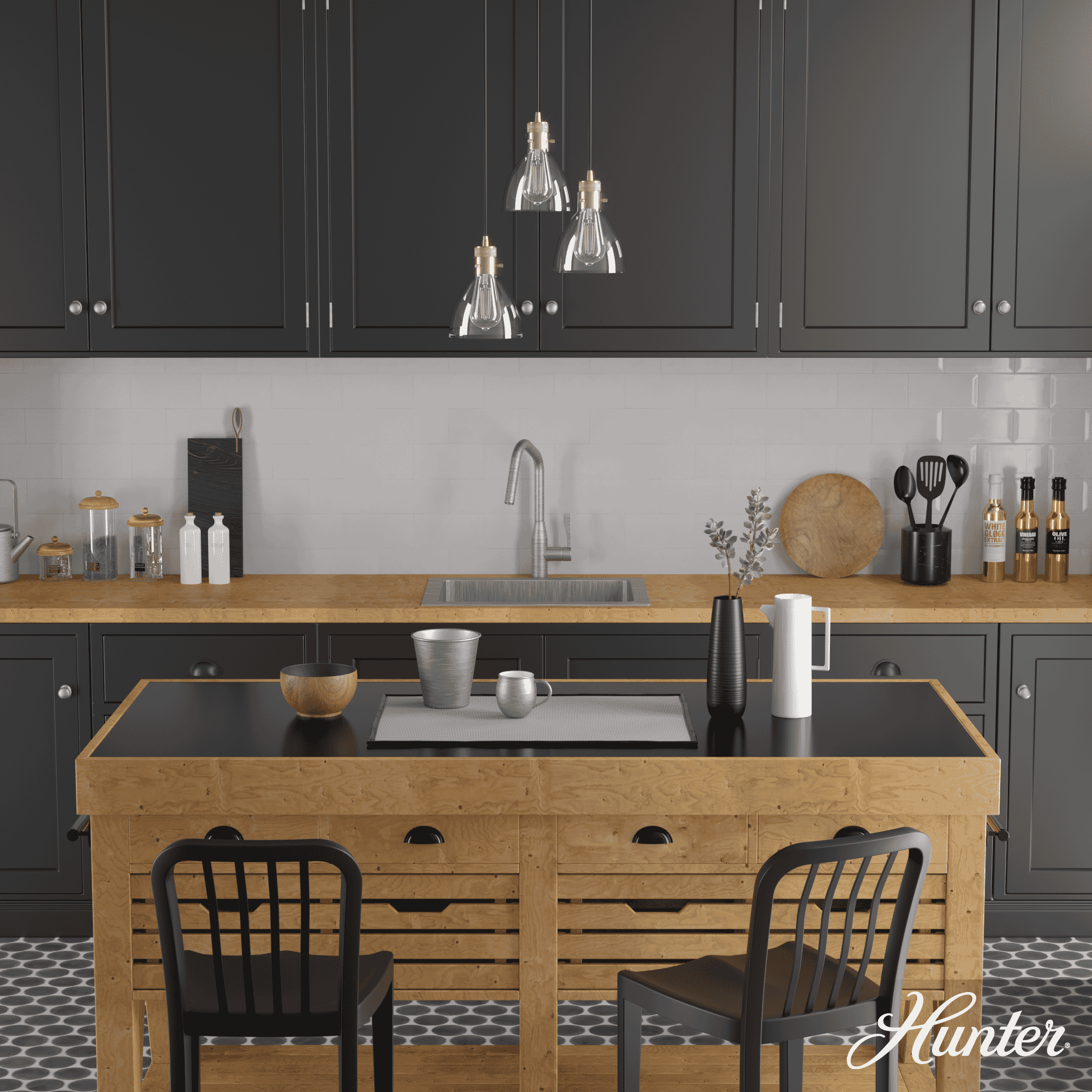 Hunter Van Nuys 3-Light Round Cluster in Alturas Gold