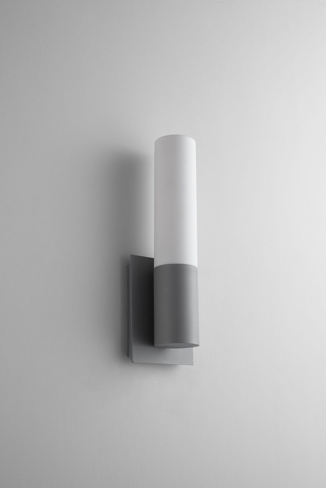 Oxygen Magneta Outd… - image