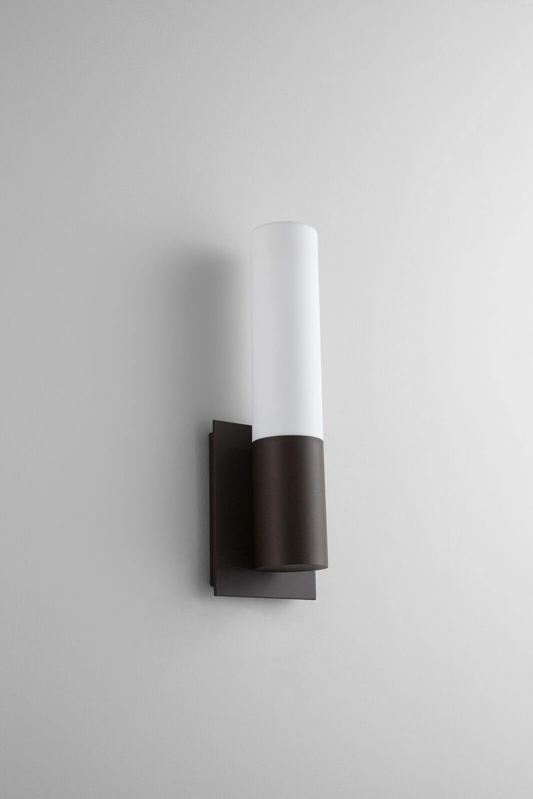 Oxygen Magneta Outd… - image