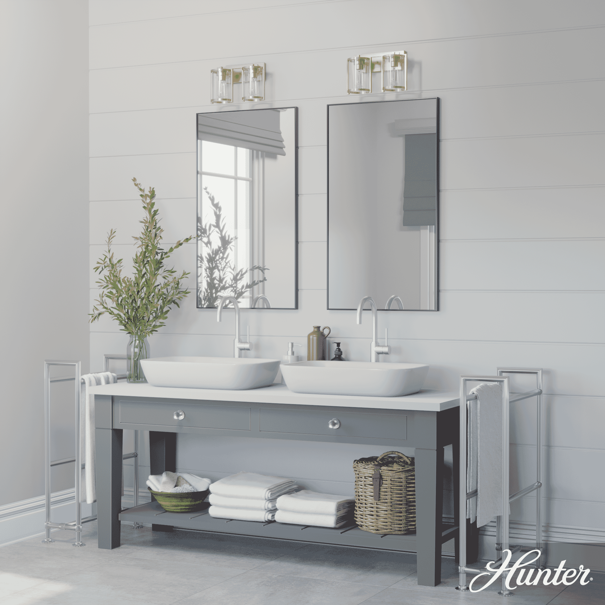 Hunter Astwood 2-Light Bathroom Vanity Light in Alturas Gold