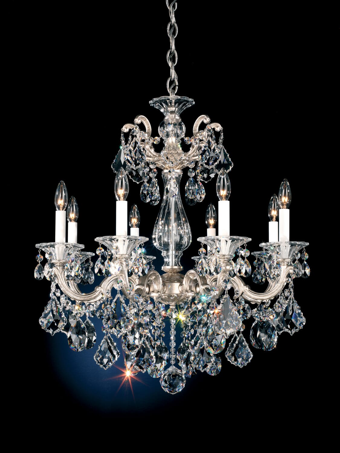 La Scala 8-Light Chandelier in Etruscan Gold