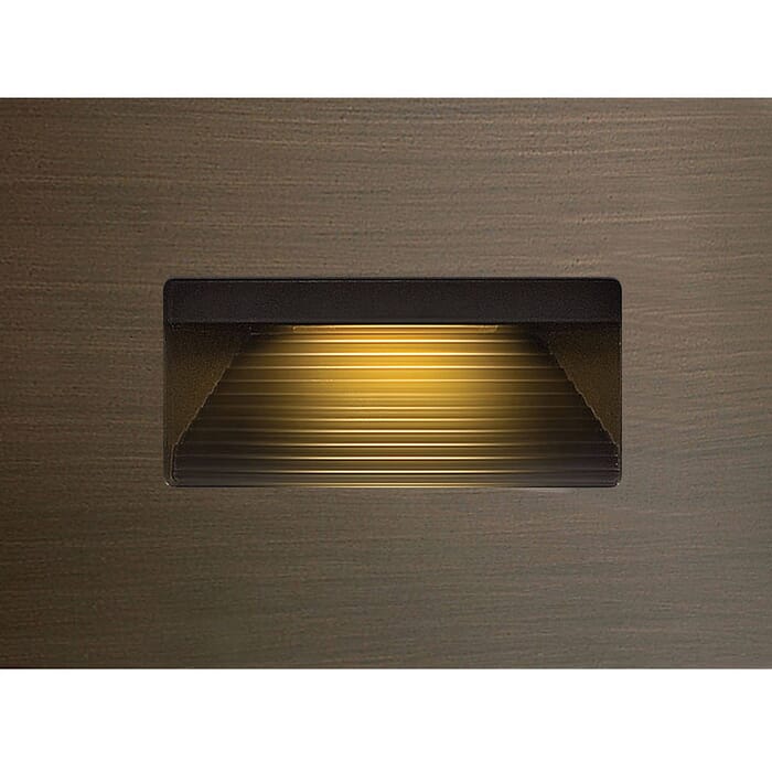 Hinkley Luna 1-Light LED Outdoor Landscape 120V Deck in Matte Bronze Hinkley Luna 1-Light LED Outdoor Landscape 120V Deck in Matte Bronze