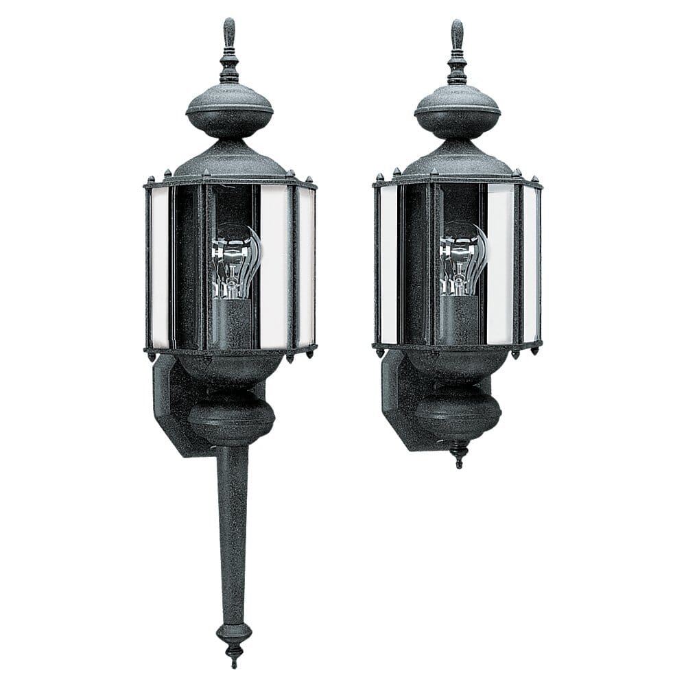 Classico 26" Outdoor Wall Light in Black