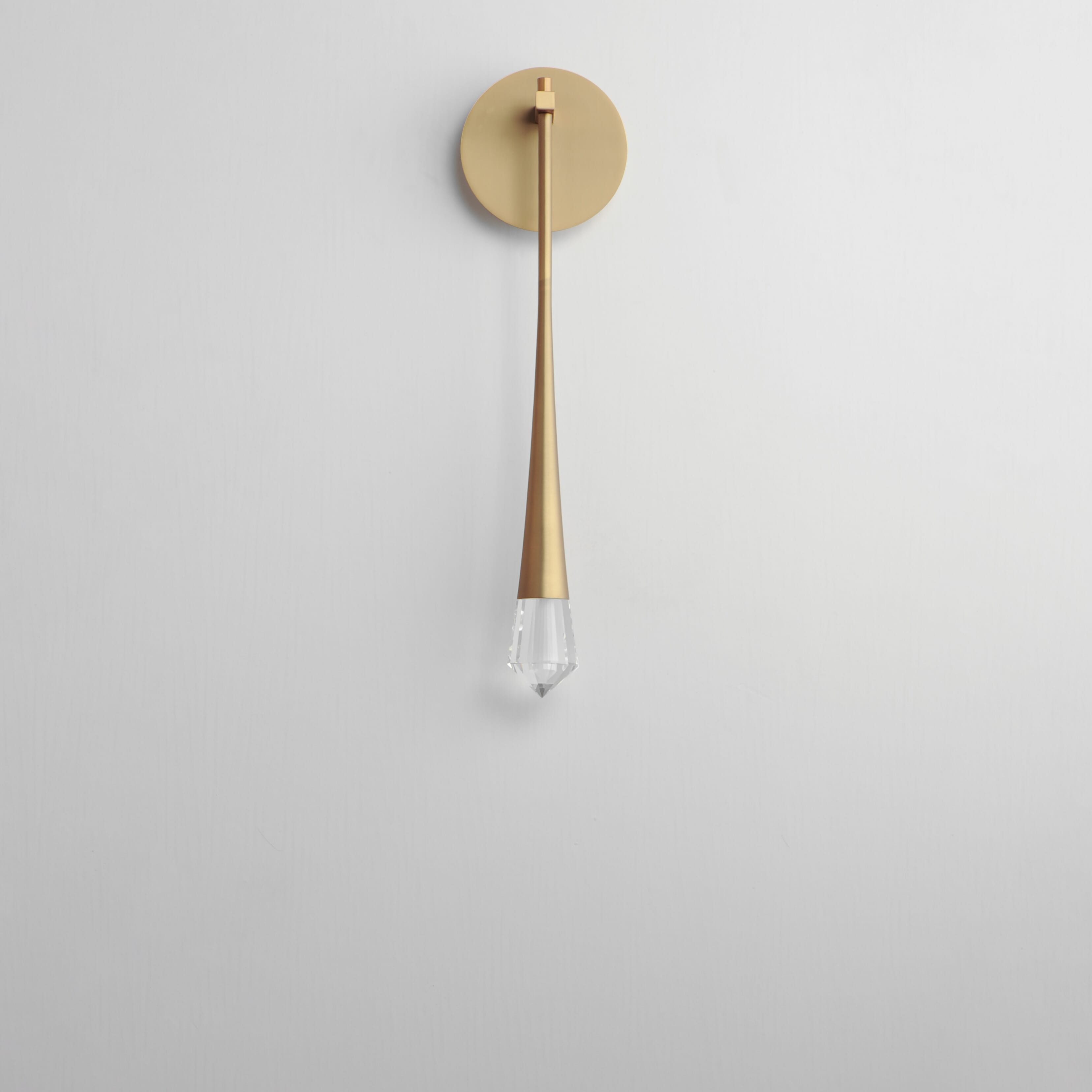 ET2 Lighting Pierce 1-Light Wall Sconce in Gold