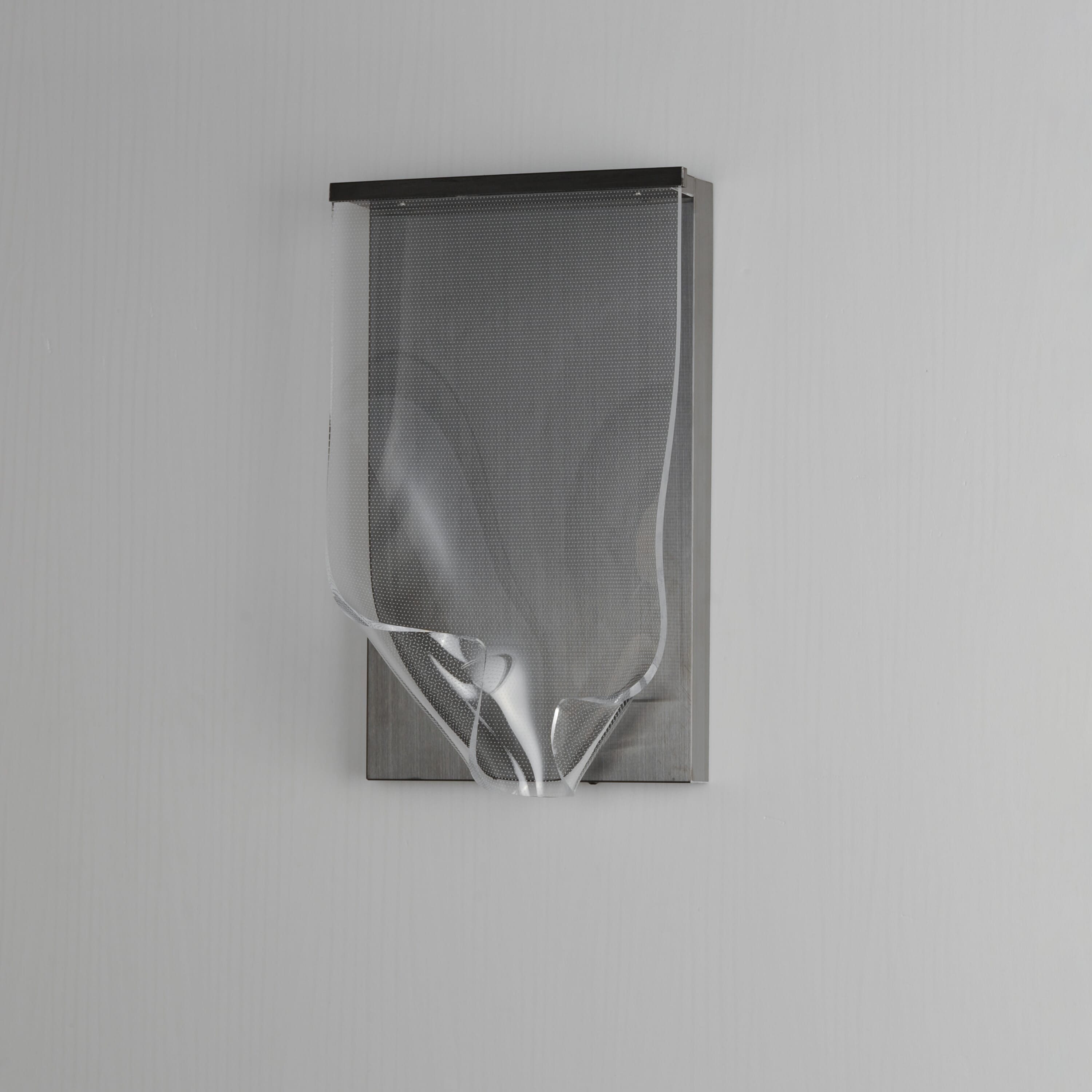 ET2 Lighting Rinkle 1-Light Wall Sconce in Brushed Gunmetal