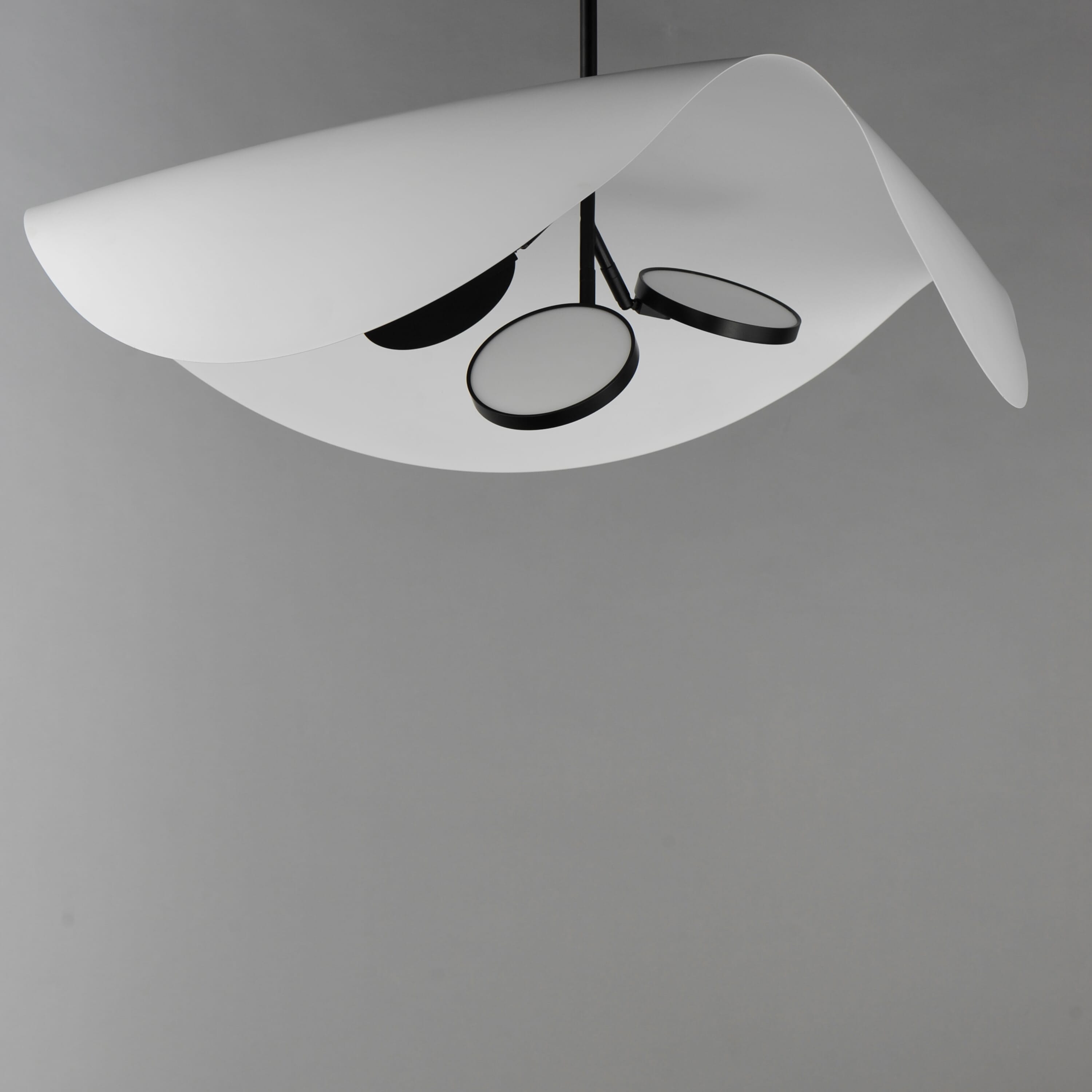 ET2 Lighting Carmen 3-Light Single Pendant in Black