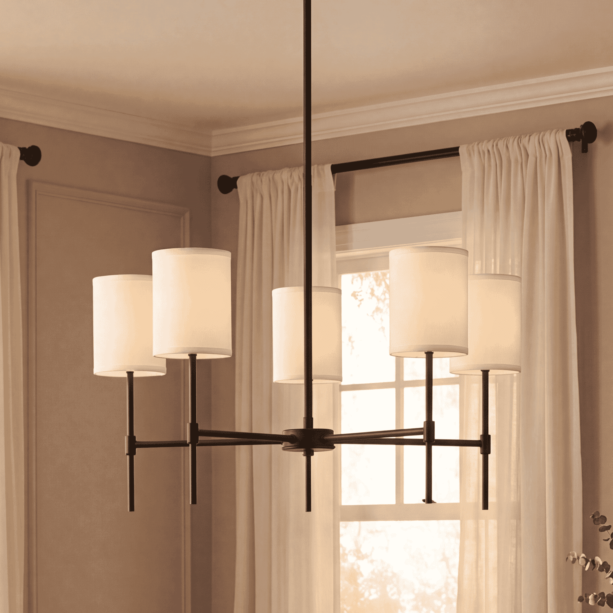 Trade Winds Leslie 5-Light Chandelier in Matte Black