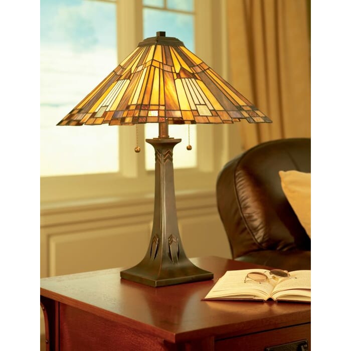 Quoizel Inglenook Tiffany Table Lamp in Valiant Bronze Quoizel Inglenook Tiffany Table Lamp in Valiant Bronze